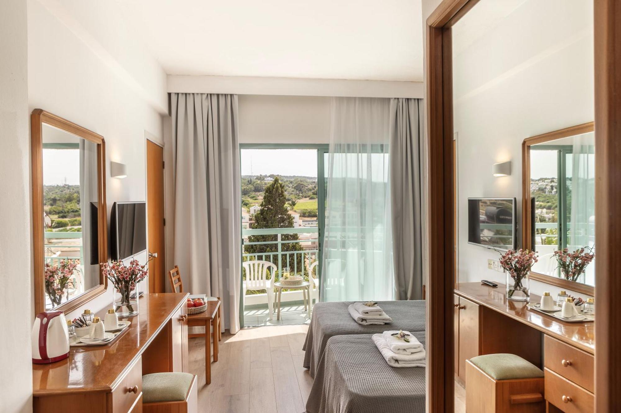 Antigoni Hotel Protaras Exterior photo